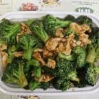 Best Chicken w. Broccoli in Janesville, WI